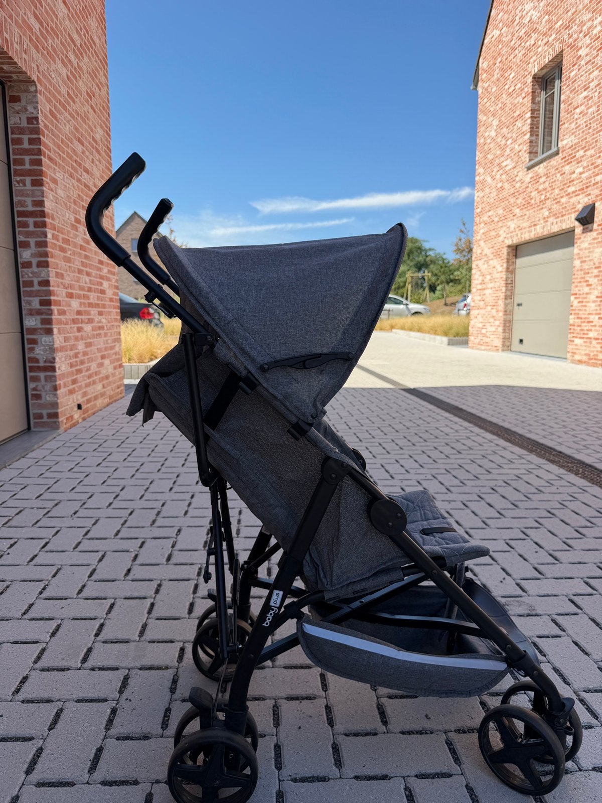Baby Plus Galaxy Up buggy – zeer goede staat, Kinderen en Baby's, Buggy's, Ophalen, Zo goed als nieuw, Zonnekap
