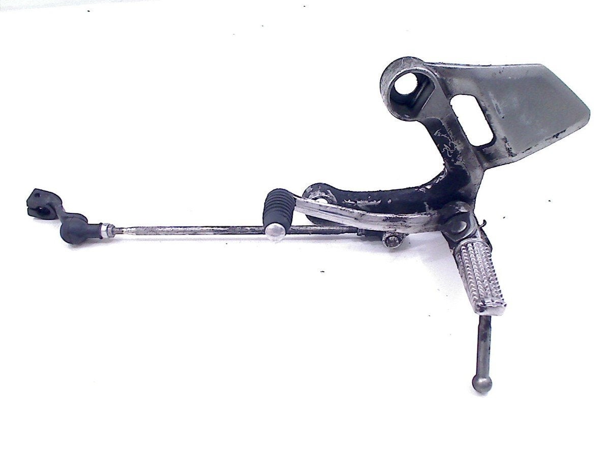 REPOSE PIEDS AVANT GAUCHE Yamaha, Dhr. S. di Majo, Utilisé, Info@cama-motorparts.nl, P.J. Troelstraweg 8 8
3144 CX  MAASSLUIS, NL