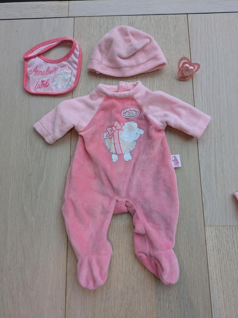 Baby Annabell - outfits, Ophalen