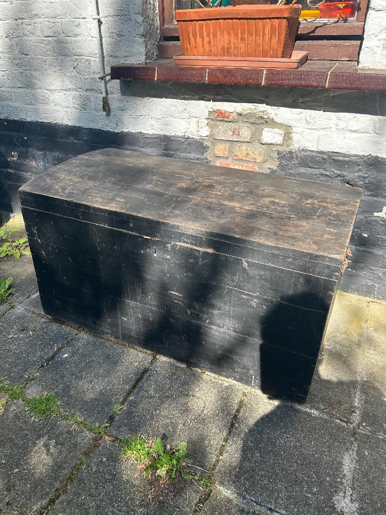 Eeuwenoude houten kist, Ophalen, Gebruikt