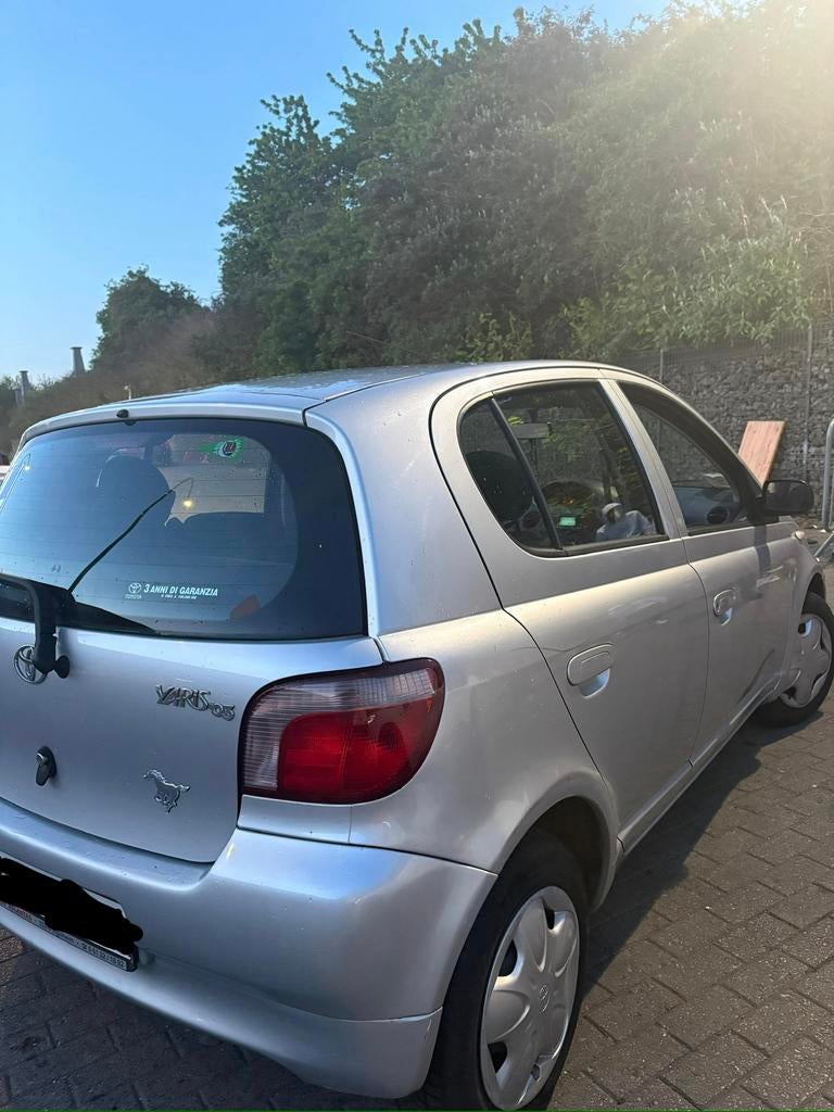 Toyota yaris 2002, Autos, Argent ou Gris, Achat, 4 portes, Boîte manuelle