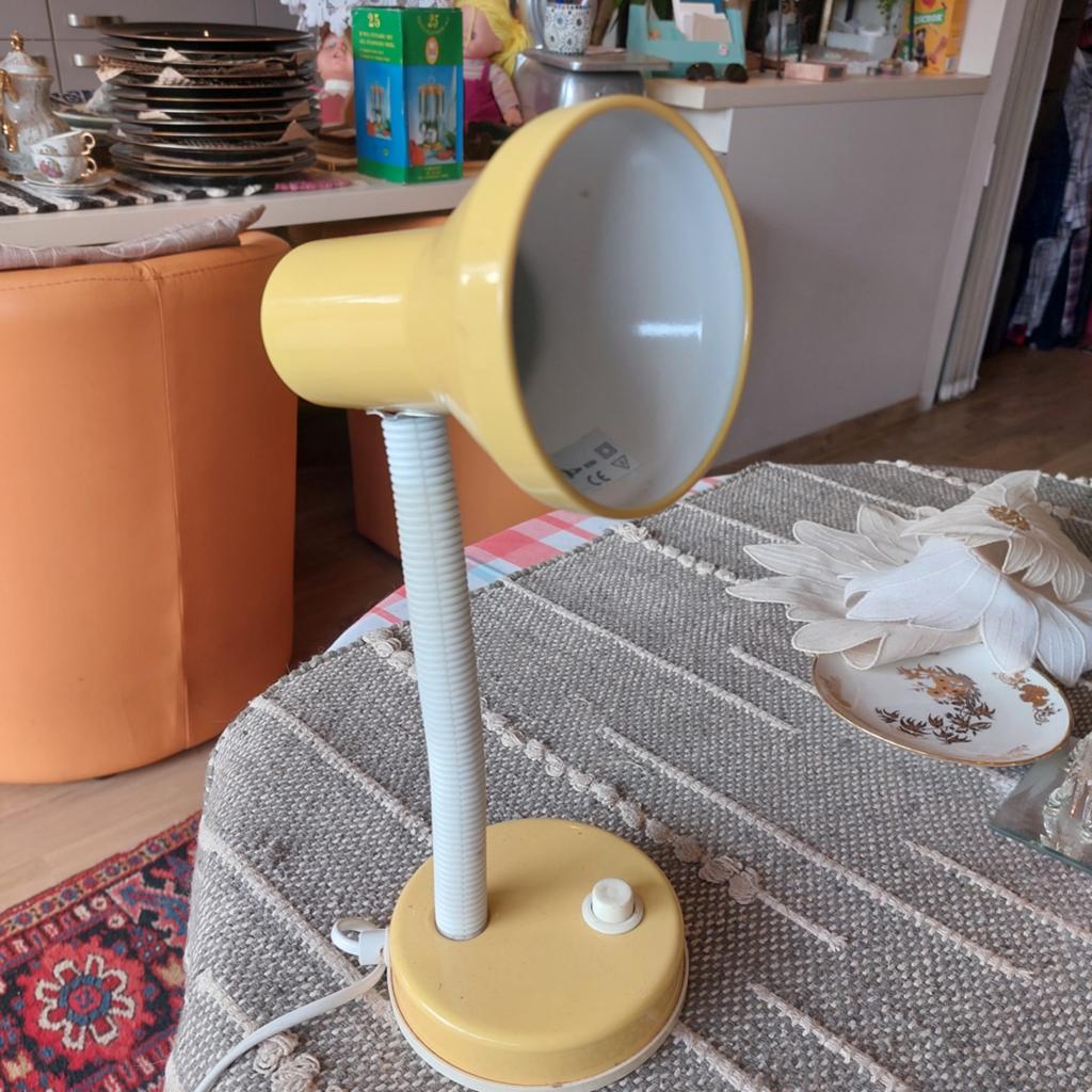 Bureau lamp, Ophalen