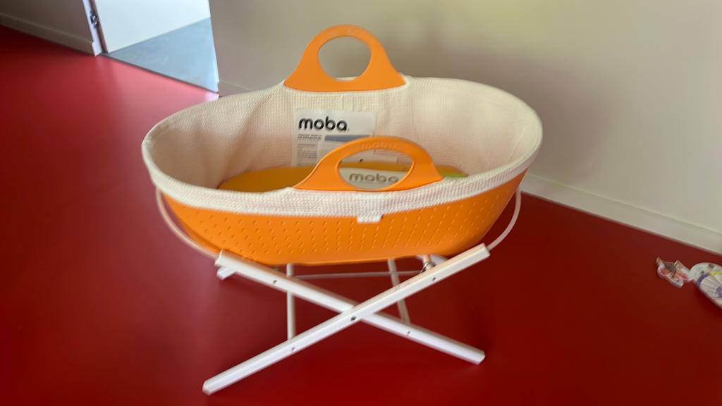 Moba wieg - Oranje, Ophalen, Zo goed als nieuw, Wieg