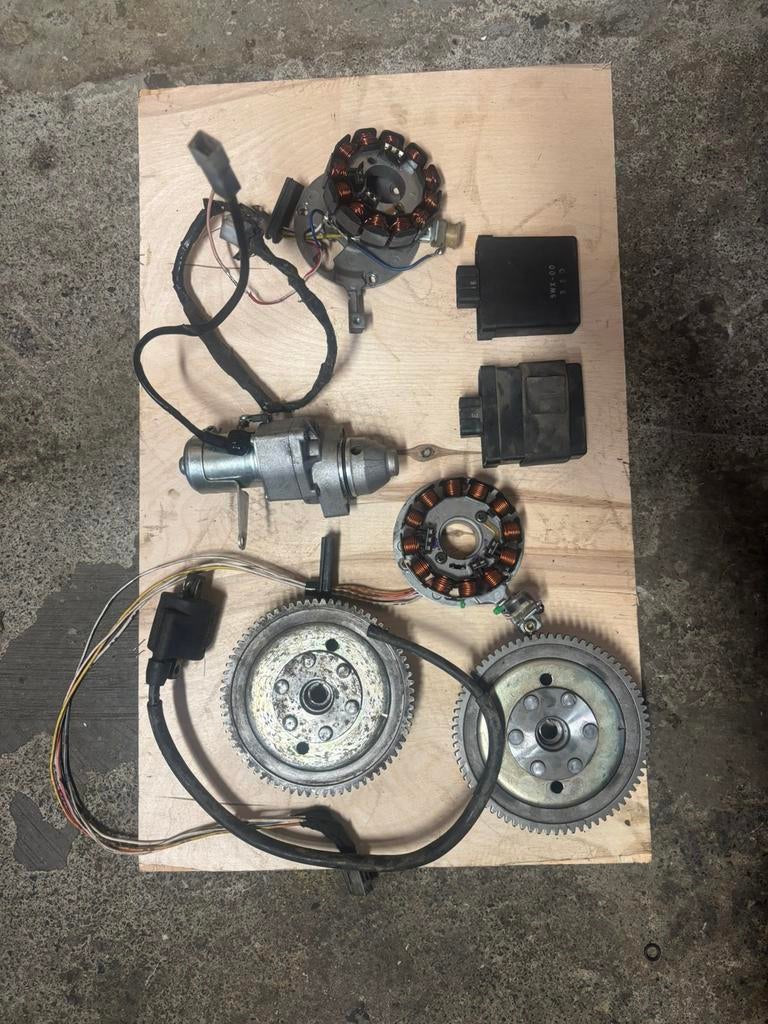 Démarreur électrique + cdi pour moteur Minarelli am6, Enlèvement ou Envoi, Comme neuf, Yamaha