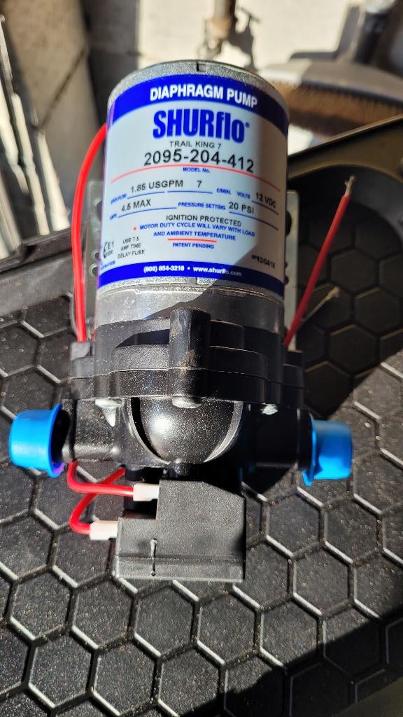 shurflo waterpomp voor camper of caravan, Ophalen, Nieuw