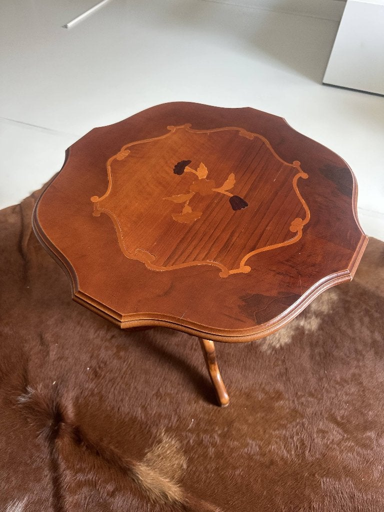 Klassiek wijntafeltje / bijzettafel, Huis en Inrichting, Tafels | Bijzettafels, Gebruikt, Overige vormen, 45 tot 60 cm, Minder dan 55 cm