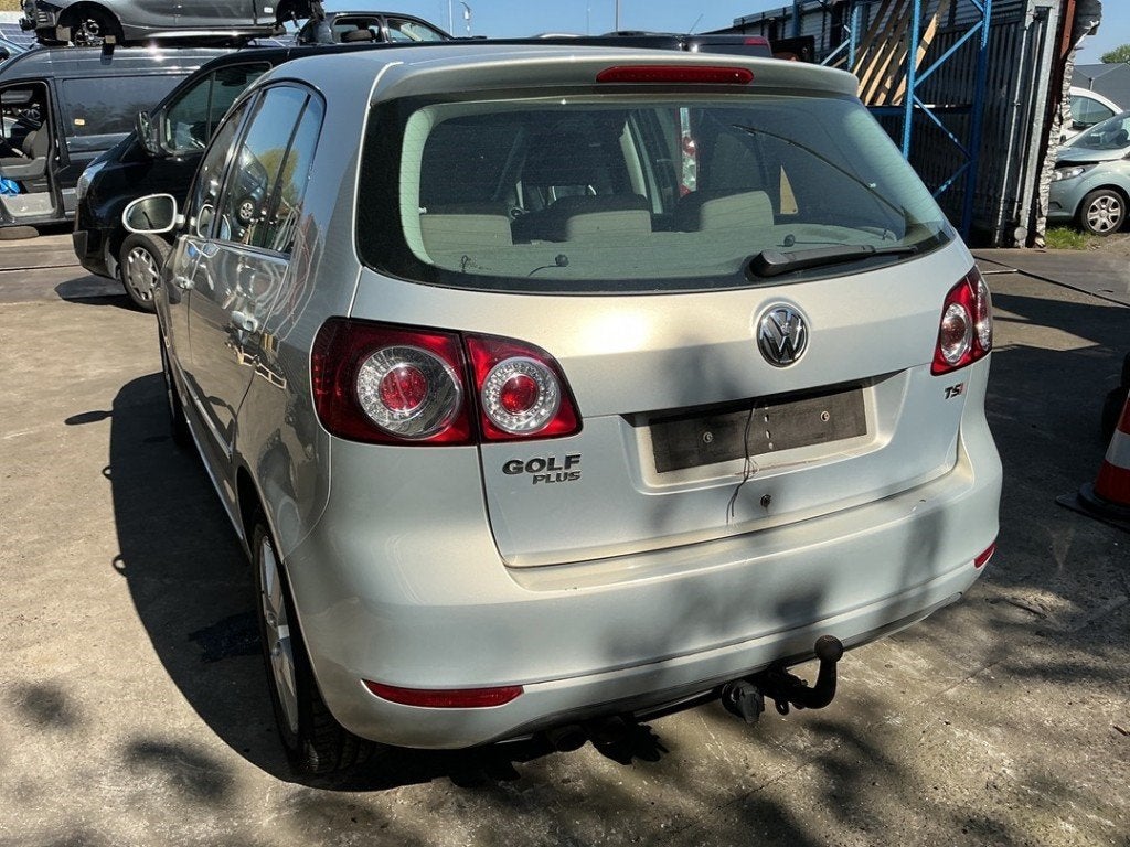 TREKHAAK Volkswagen Golf Plus (5M1 / 1KP) (12-2004/12-2013), Auto-onderdelen, Gebruikt, Volkswagen, Volkswagen AG, Kundenbetreuung@volkswagen.de