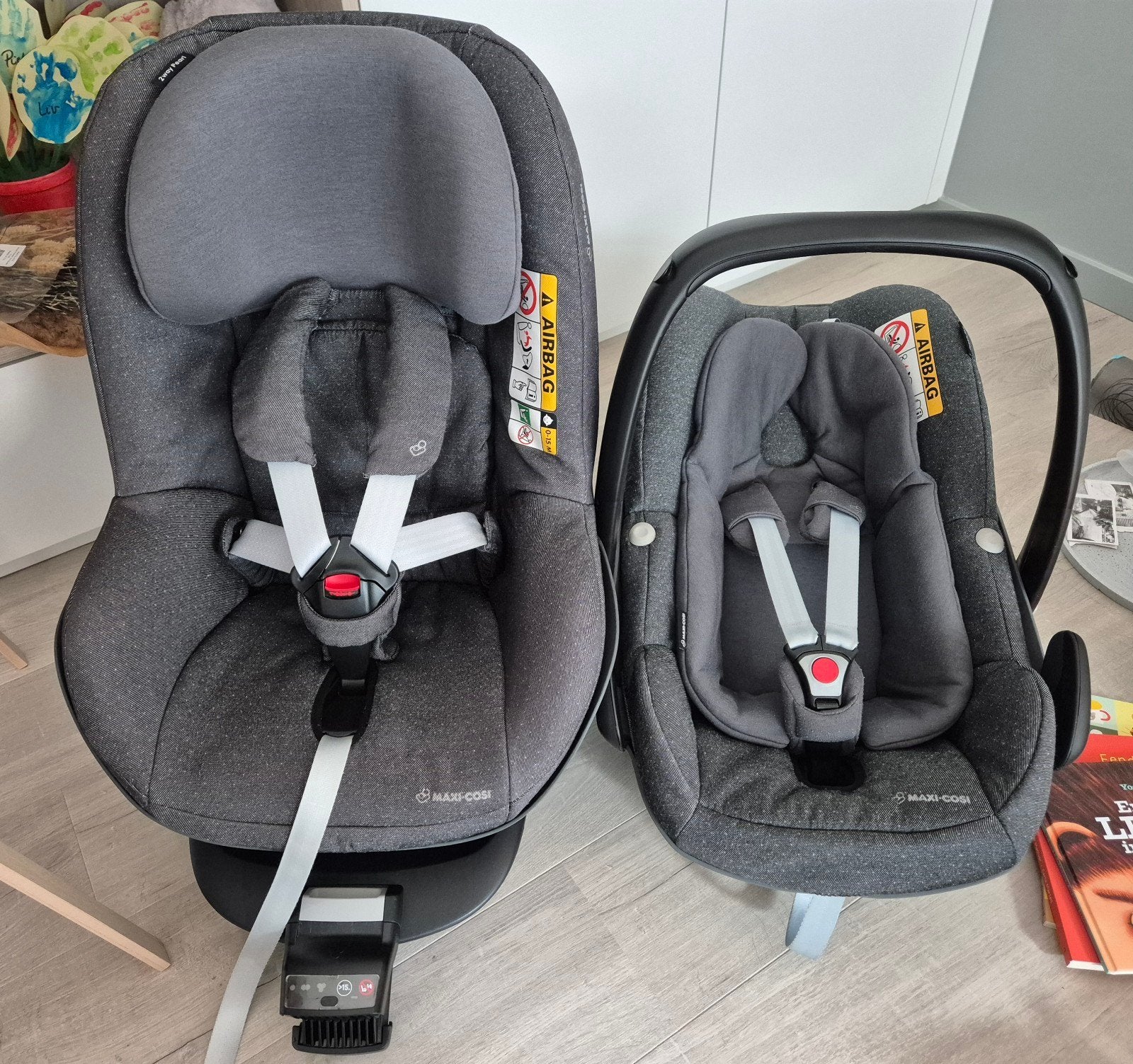 Maxi-Cosi Pebble Plus + 2WayPearl  + 2WayFix basis, Ophalen, Maxi-Cosi, Autogordel