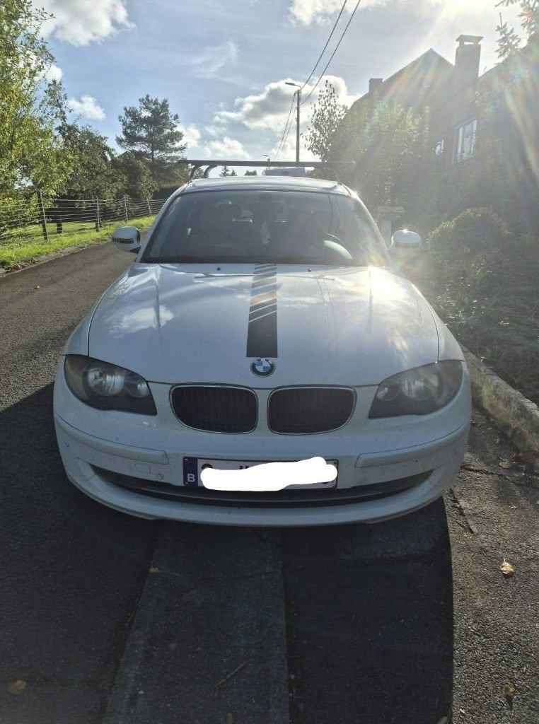 BMW serie 1 a échanger, Autos, Cuir, Euro 5, Achat, Intérieur cuir