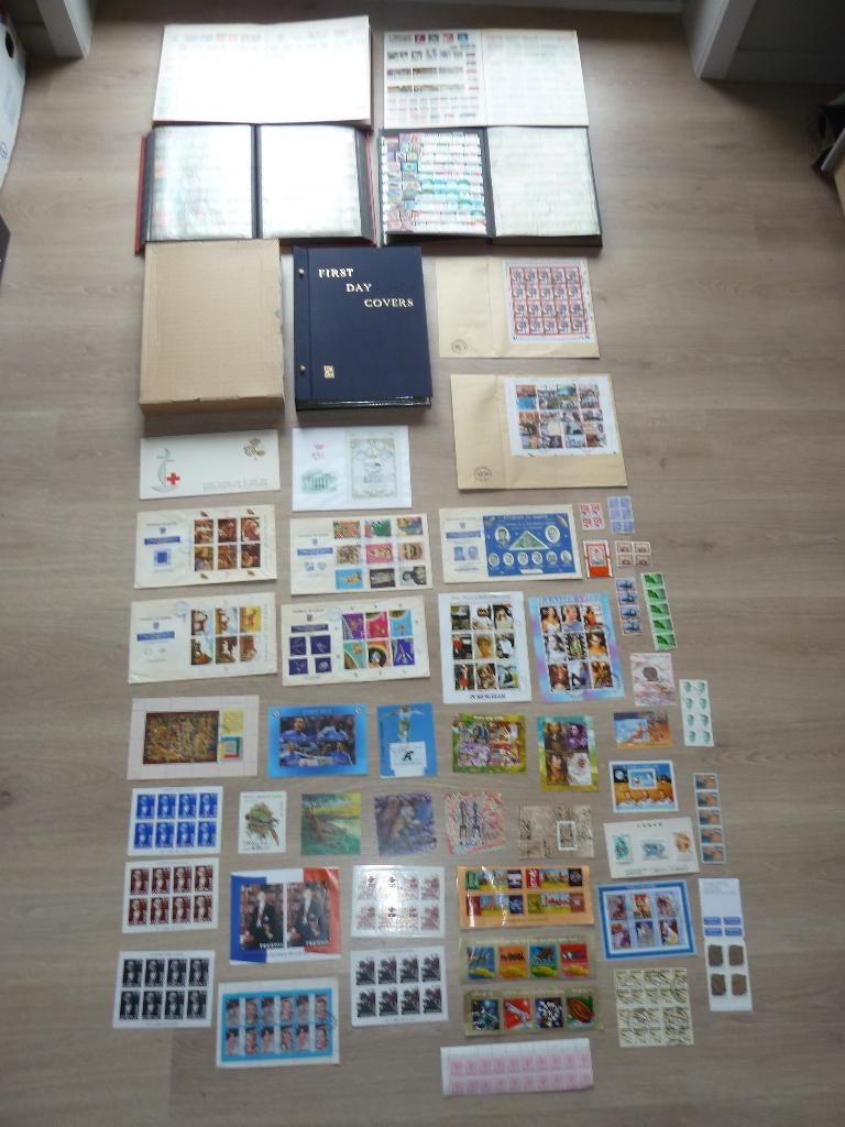 collection de timbres, Timbres & Monnaies, Timbres | Albums complets & Collections, Envoi