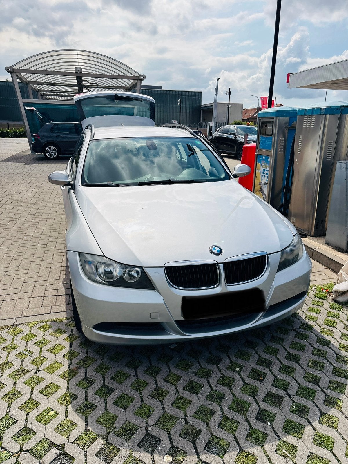BMW E91, Argent ou Gris, Achat, Entreprise, Noir