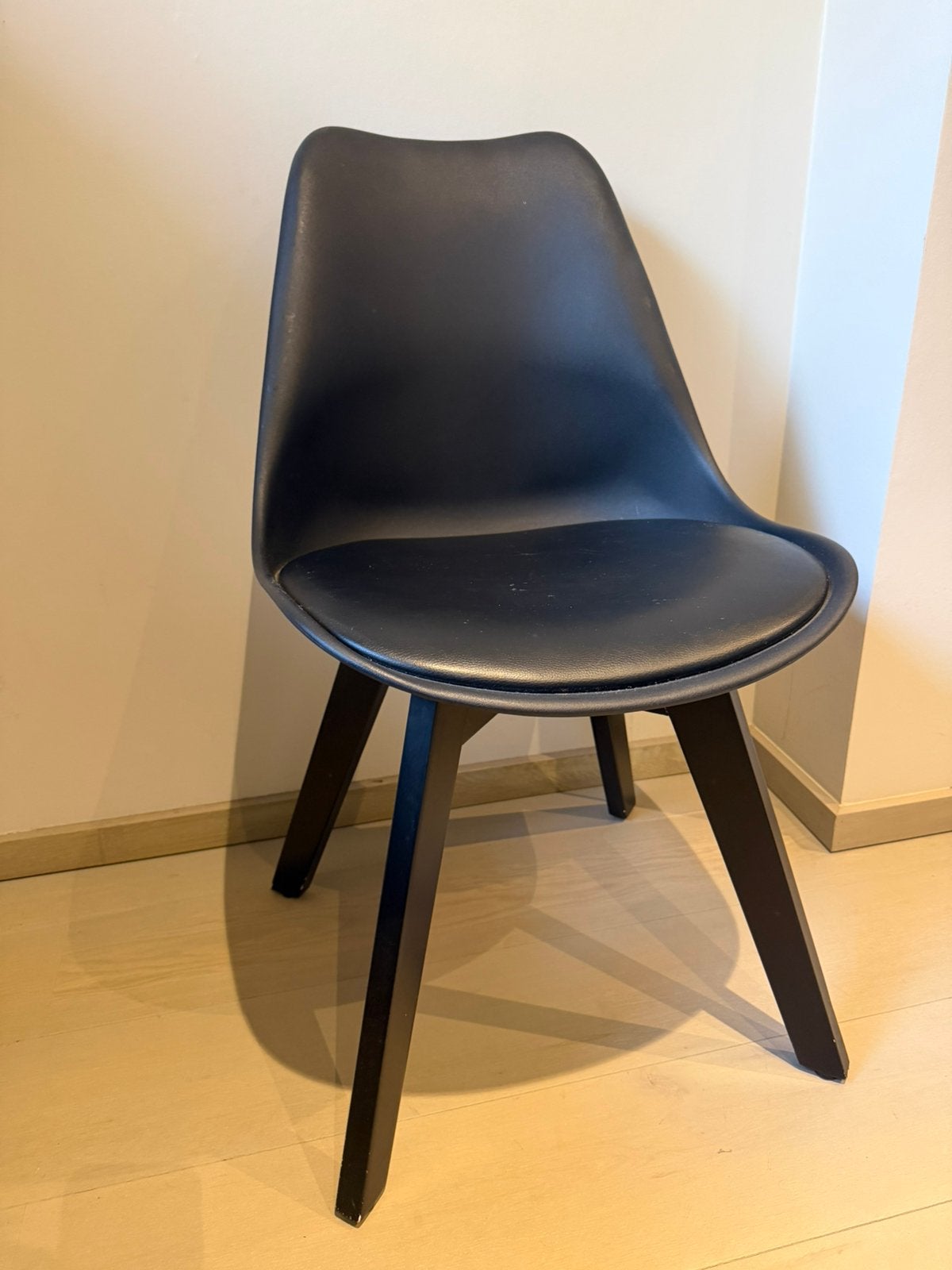 Eetkamer stoelen zwart, Ophalen, Zo goed als nieuw, Zwart