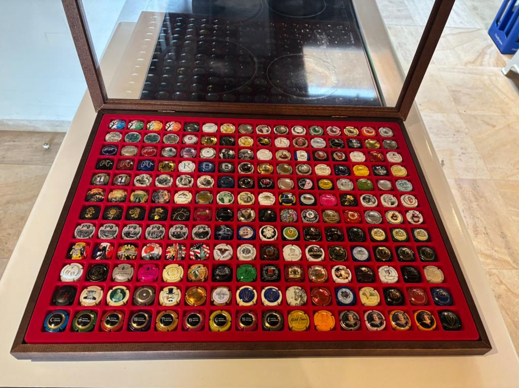 Champagne capsules, Verzamelen, Ophalen
