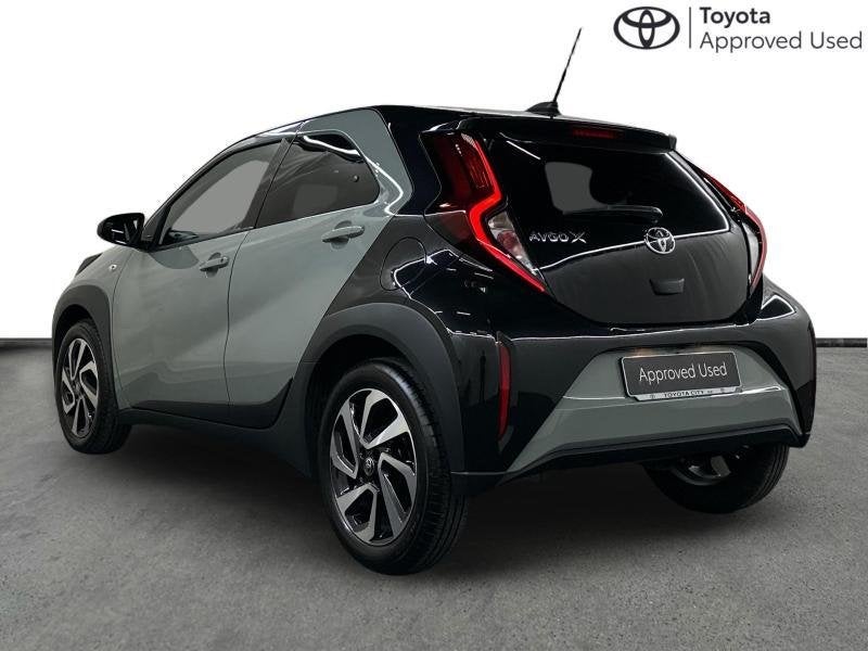 Toyota Aygo pulse, https://public.car-pass.be/vhr/2375efe4-f3ea-4ea1-b0a8-b2e862a69c83, Euro 6, 72 pk, Handgeschakeld