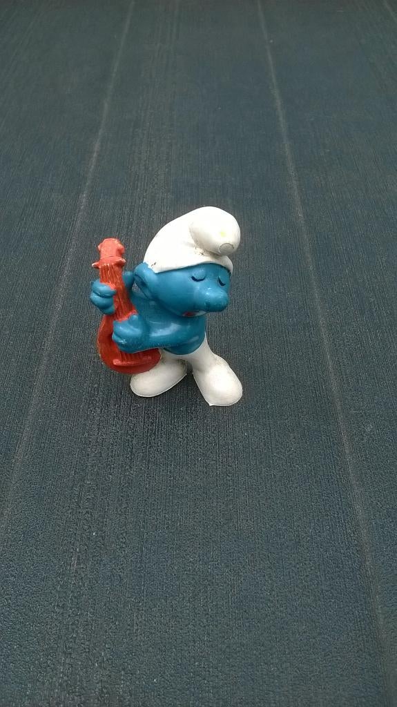Schtroumpf avec luth - variante 2.0013, Enlèvement ou Envoi, Utilisé, Autres Schtroumpfs, Poupée, Figurine ou Peluche