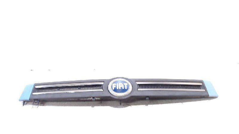 Grille Fiat Panda, Onderdelen@venauto.nl, Van der Ven Autorecycling B.V., Ettenseweg 76, 4706 PB Roosendaal, The Netherlands, Enlèvement ou Envoi