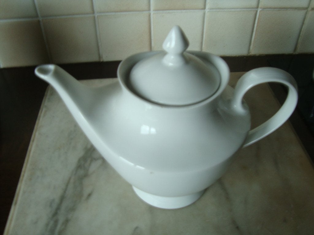 Porseleinen hteepot., Maison & Meubles, Cuisine | Vaisselle, Comme neuf, Enlèvement, Porcelaine, Théière