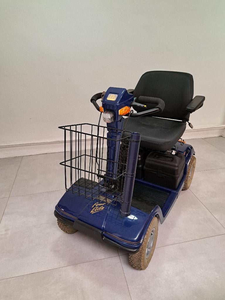 Trotinette, 46 km ou plus, 16 km/h ou plus, Comme neuf, Enlèvement