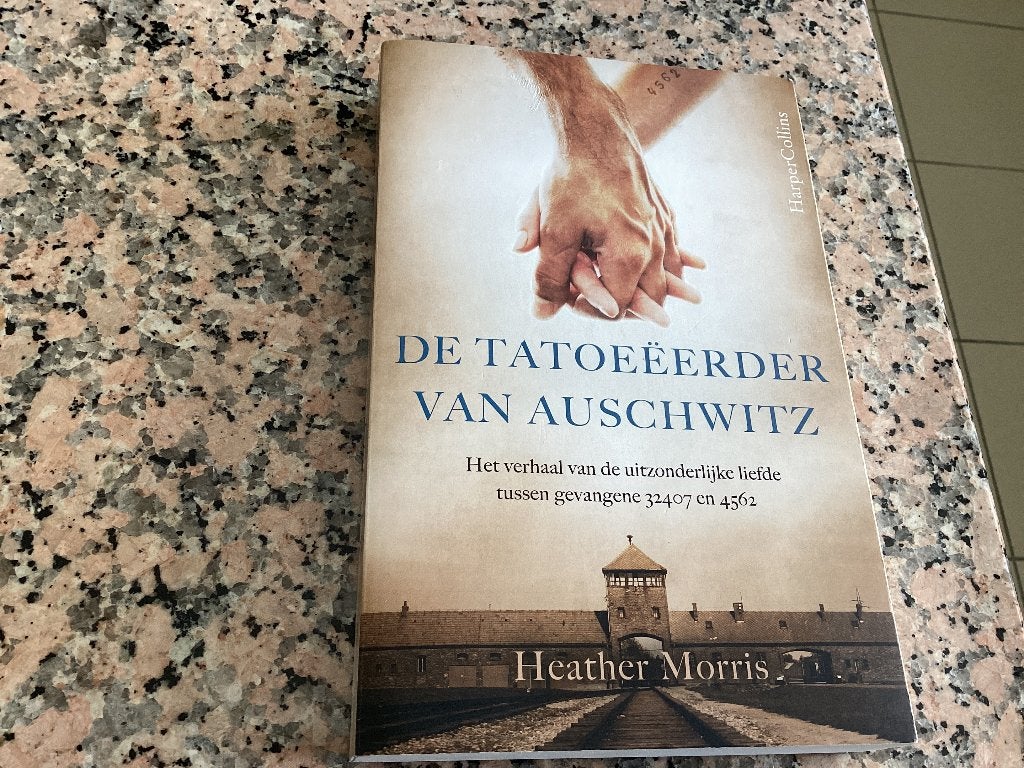 De tatoeerder van AUSCHWITZ. Het verhaal van de uitzonderlij, Boeken, Ophalen of Verzenden, Tweede Wereldoorlog, Zo goed als nieuw