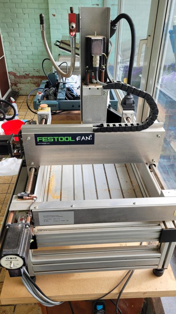 CNC allemande BZT 30x40cm avec PC et fraise kress, Bricolage & Construction, Outillage | Fraiseuses, Enlèvement