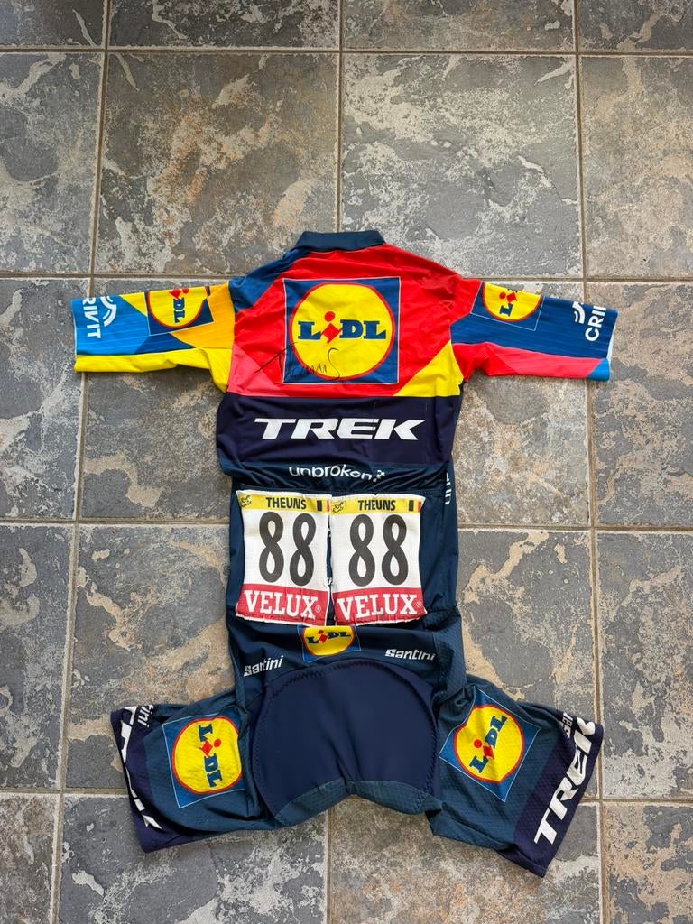 Gesigneerd shirt (Tour De France!) - Edward Theuns (LIDL), Fietsen en Brommers, Fietsaccessoires | Fietskleding, Ophalen of Verzenden