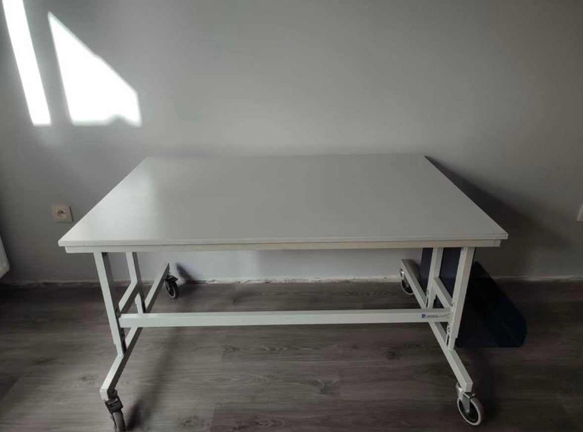 Bureau Projecta, Maison & Meubles, Bureaux, Enlèvement, Comme neuf