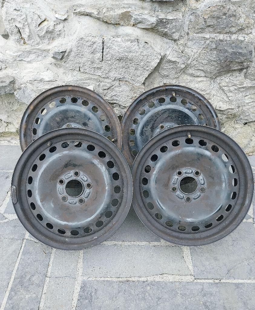 JANTES EN ACIER FORD DE 16", Autos : Pièces & Accessoires, Pneus & Jantes, Jante(s), Enlèvement