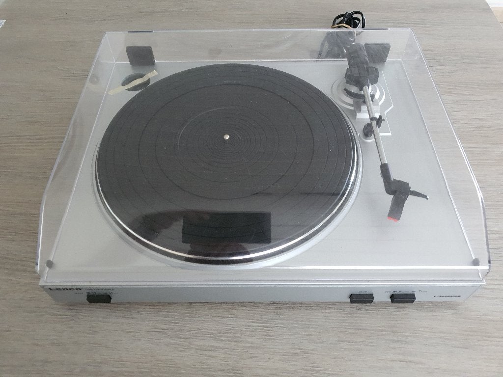 Tourne-disque Lenco USB L3866, TV, Hi-fi & Vidéo, Tourne-disques, Enlèvement, Tourne-disque