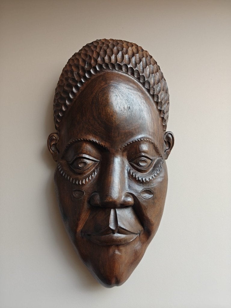 Groot handgemaakt Afrikaans houten wandmasker – 67,5 cm, Antiquités & Art, Art | Art non-occidental, Fait main, Afrique, Sculpture sur bois