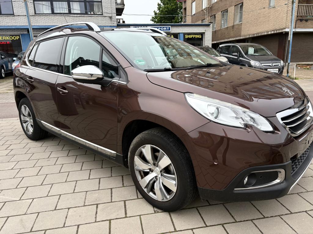Peugeot 2008. 1.2 Benzine. Met. 23.000 km ! 1ste eigenaar, https://public.car-pass.be/vhr/bfd7c069-dbda-4aad-9938-5d3a3753b930