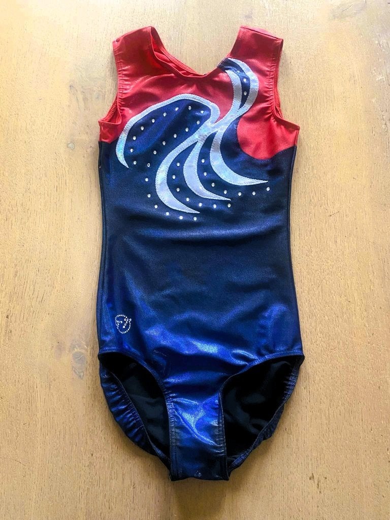 Blauw rood turnpak  - TT Gymnatsics - maat 152, Sport en Fitness, Turnen, Zo goed als nieuw, Turnpak(je), Kindermaat 146 t/m 176
