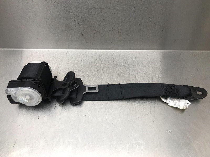 CEINTURE DE SECURITE ARRIERE GAUCHE Alto (|BGE120157|), Utilisé, Suzuki