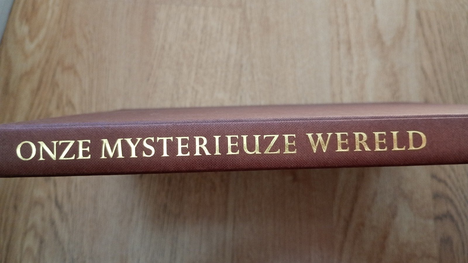 Onze Mysterieuze Wereld. Van Holkema & Warendorf, Boeken, Ophalen of Verzenden