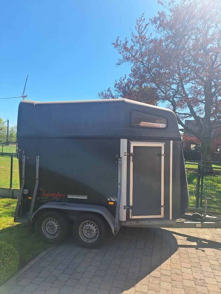 2 paardstrailer Hotra, Dieren en Toebehoren, Ophalen, Gebruikt, Hout, 2-paards trailer
