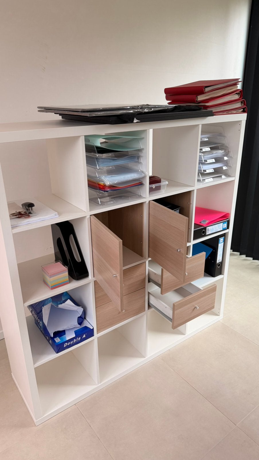 Ikea kallax kast 16 vakken te koop., Huis en Inrichting, Kasten | Boekenkasten, Ophalen, Overige materialen, Gebruikt, 100 tot 150 cm