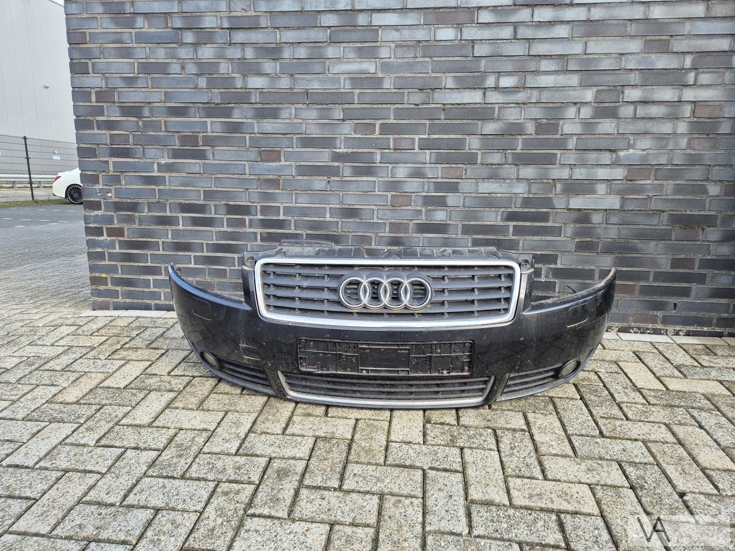 Audi A4 cabrio 2002 - 2006 voorbumper met grille en sproeier, -, Audi, Utilisé, -
