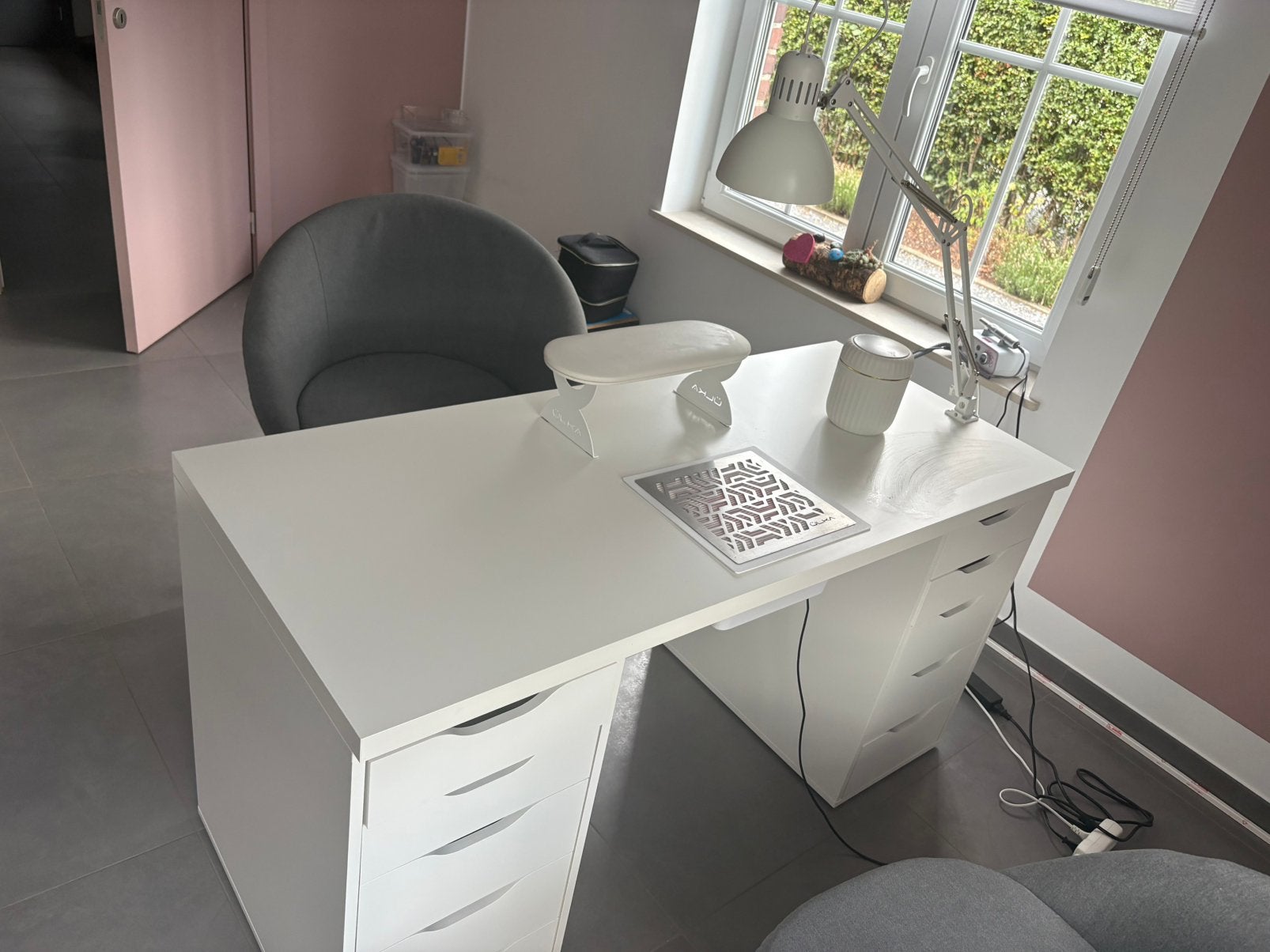 Bureau d’onglerie