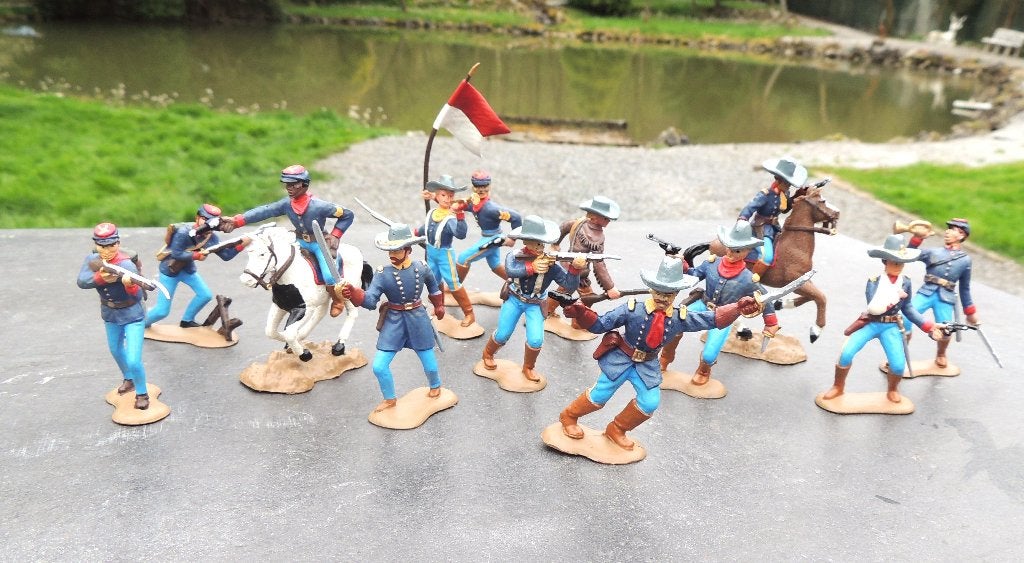 Crescent 17 soldats, 2 cavaliers US reconditionnés, Verzenden, Nieuw, Groter dan 1:35, Figuur of Figuren