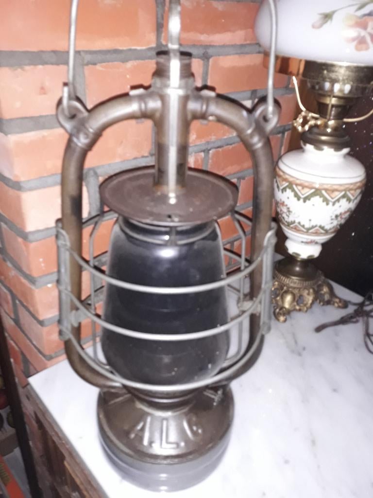 Lampe de chemin de fer ancienne A.L.G. - Arras, Antiquités & Art, Curiosités & Brocante, Enlèvement ou Envoi