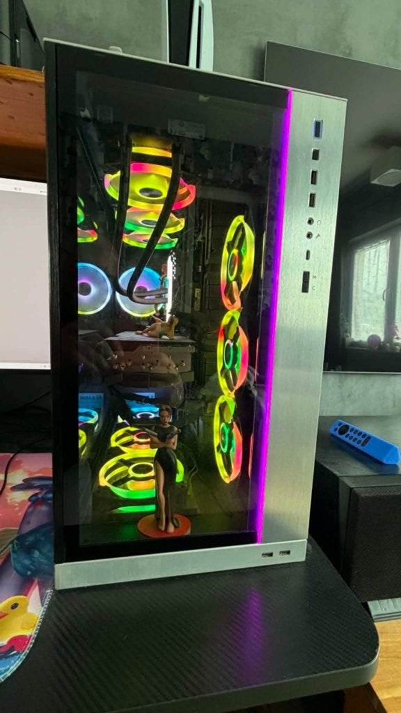 Boitiers Pc Lian Li 011 Dynamic Xl Rog Led RGB, Enlèvement ou Envoi, Comme neuf
