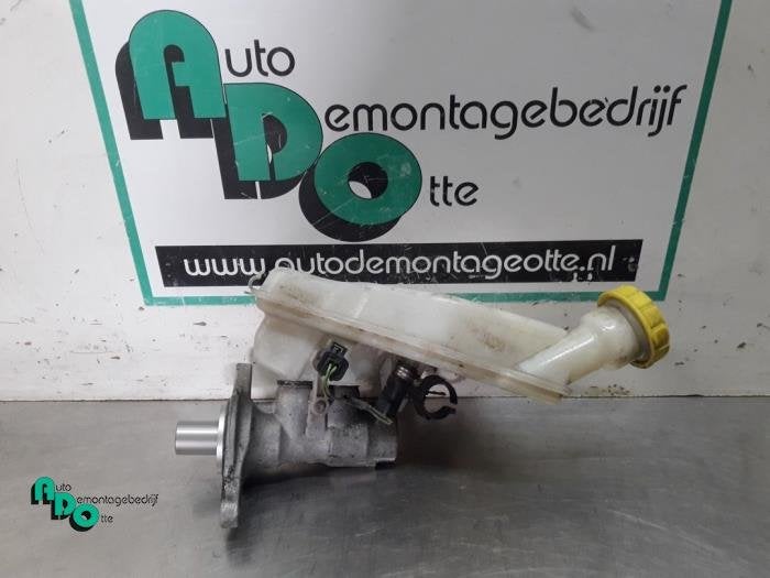 Cylindre de frein principal d'un Peugeot 207 (207 06-), -, 3 mois de garantie, Utilisé, -