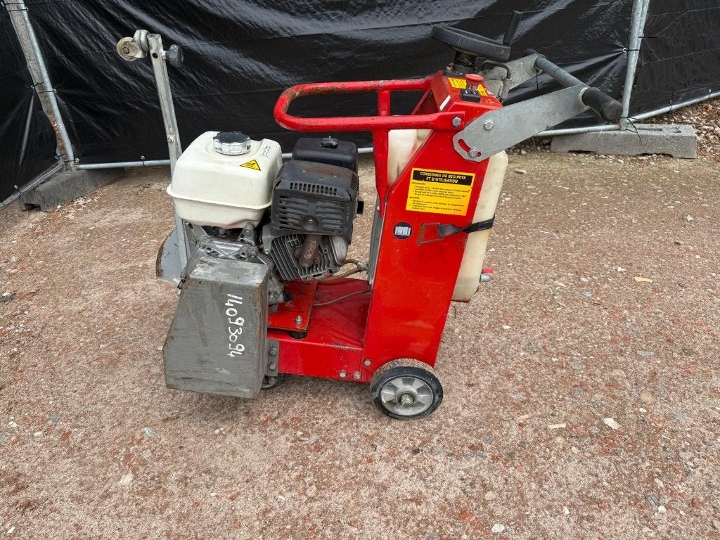 Paclite Vloerzaag / Betonzaag Benzine, Doe-het-zelf en Bouw, Ophalen, Gebruikt, 70 mm of meer, Overige typen