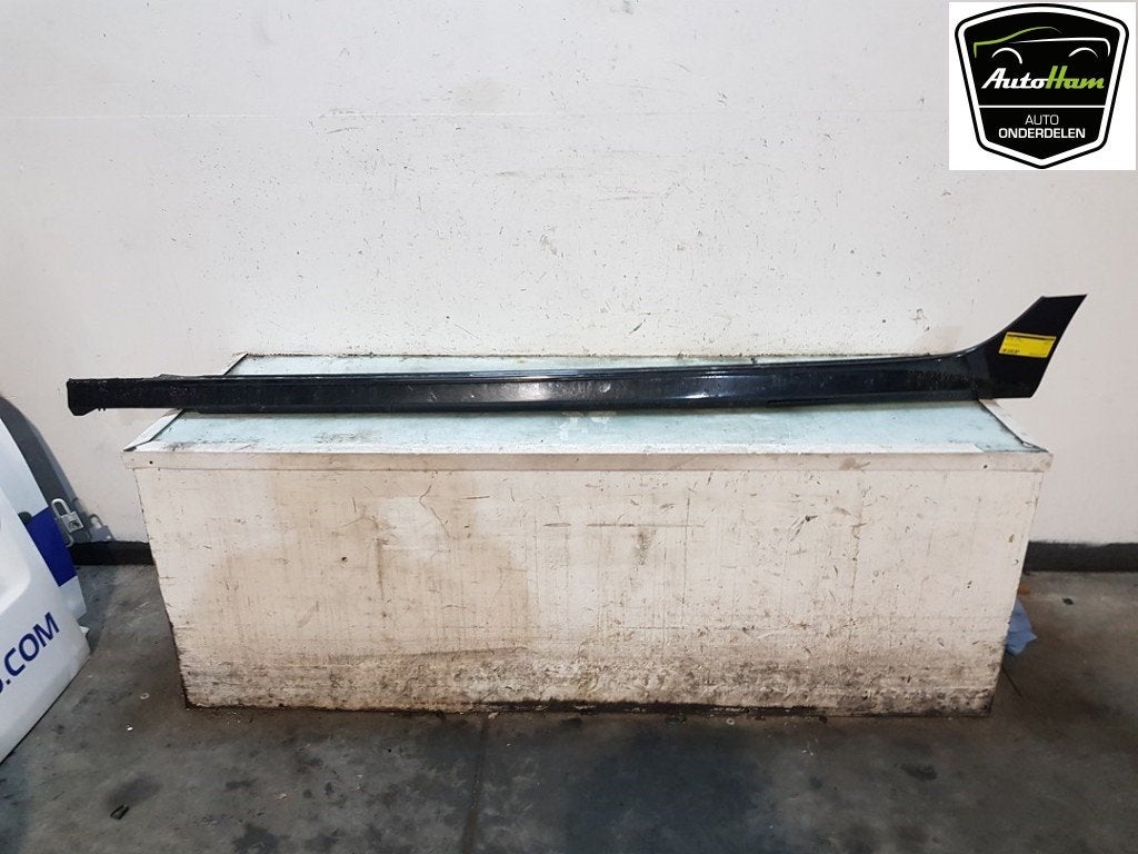 JUPE LATERALE GAUCHE Audi A6 Avant (C7) (01-2011/09-2018), Utilisé, Gauche, Audi