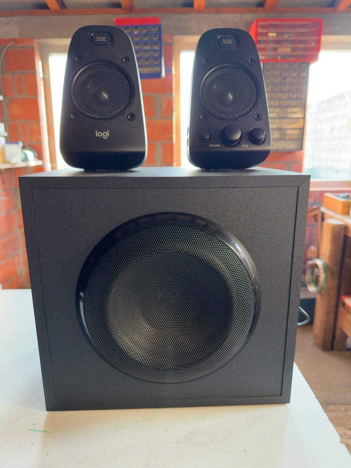 Logitech Z623 THX 2.1 Speakerset, Logitech, Kit d'enceintes, Comme neuf, Enlèvement