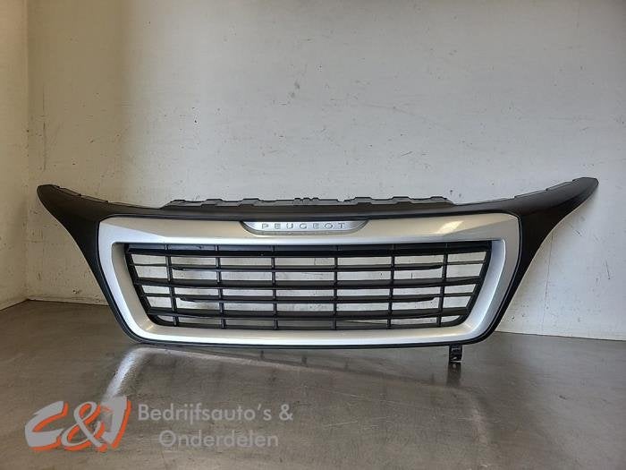 Grille van een Peugeot Boxer (XXXXXXXX), Gebruikt, -, -, Ophalen of Verzenden
