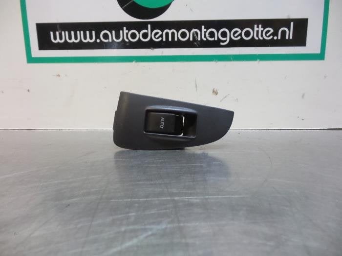 Elektrisch Raam Schakelaar van een Toyota Avensis (Avensis 0, Auto-onderdelen, Gebruikt, -, -, Ophalen of Verzenden