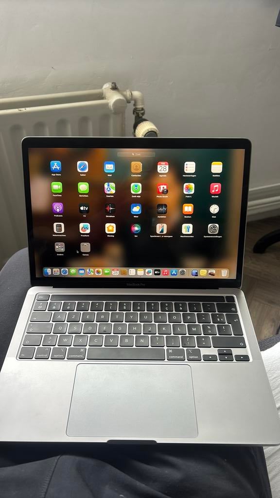 Macbook pro M1 !, Computers en Software, 8 GB, 13 inch, Ophalen of Verzenden, Zo goed als nieuw