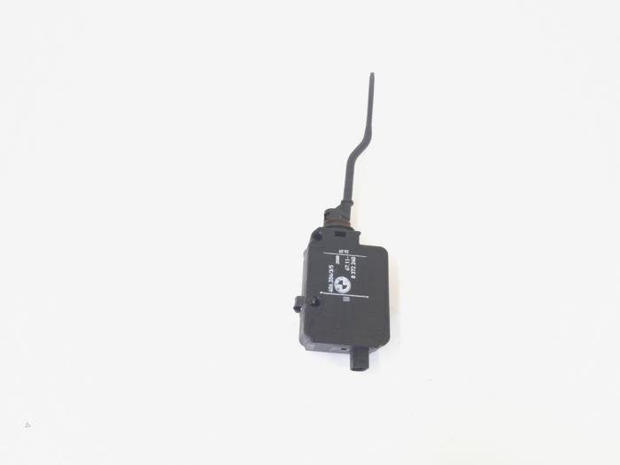 Moteur de verrouillage clapet réservoir d'un BMW 3-Serie, -, 3 mois de garantie, Utilisé, -