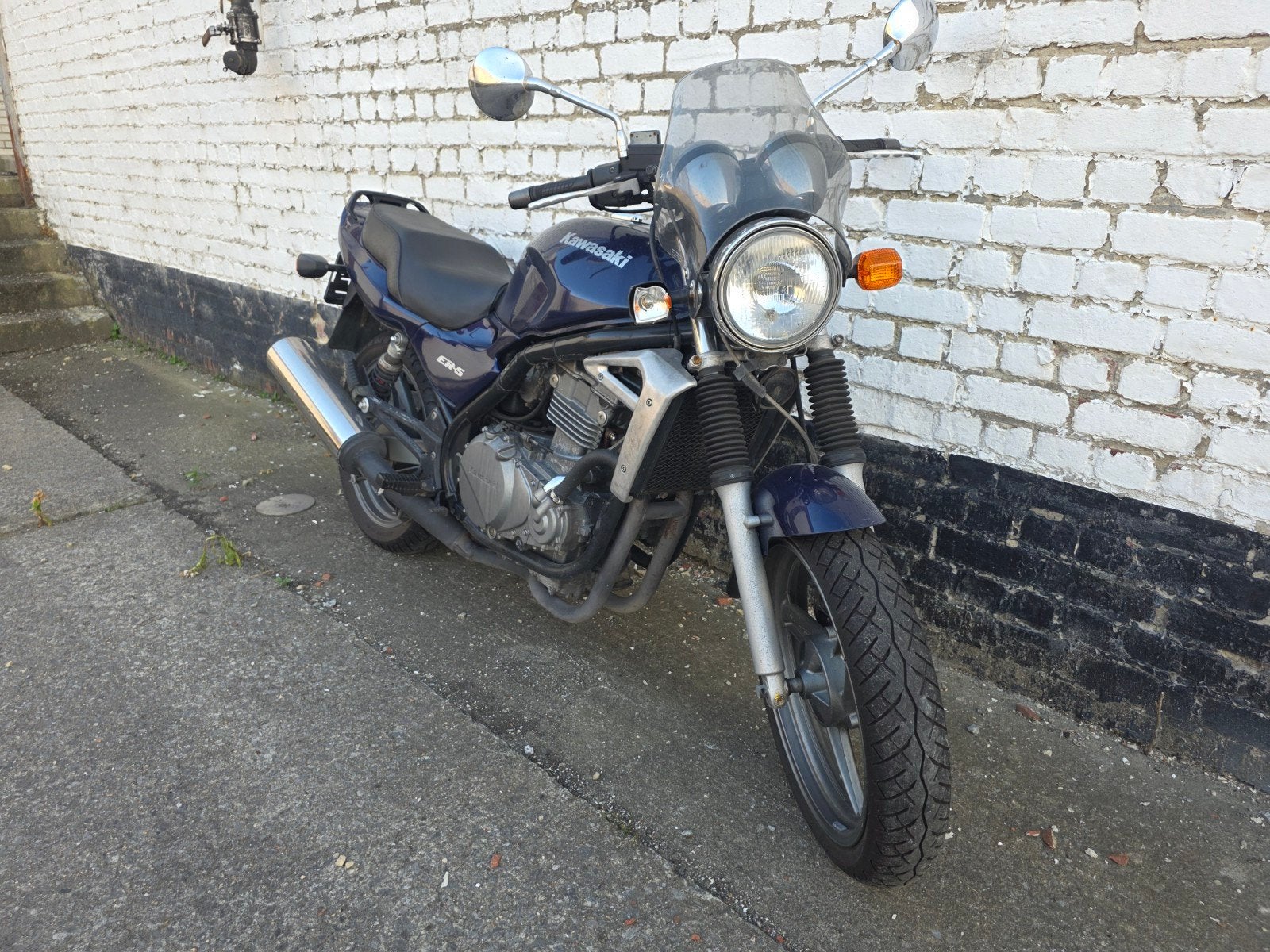 Kawasaki ER5 -A2, Motoren, Particulier
