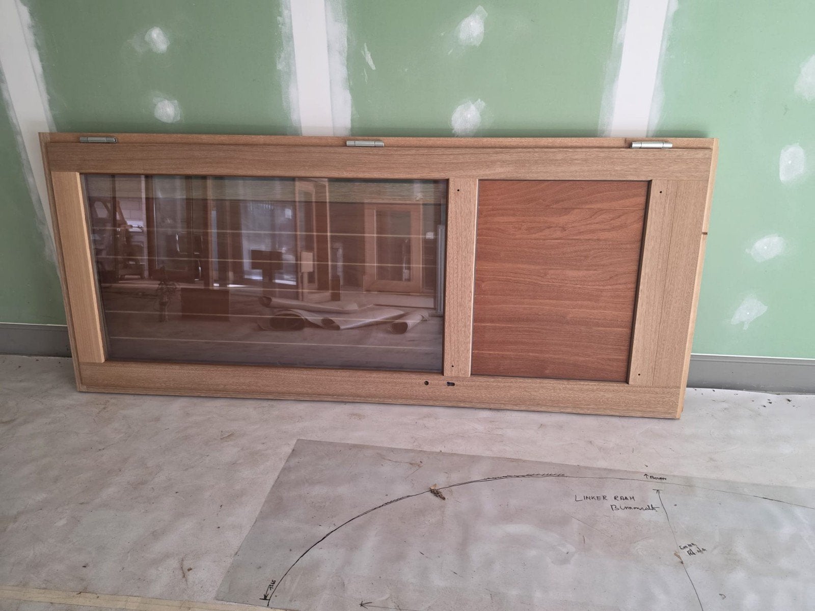 Nieuw Meranti Houten deur met dubbelglas bovenaan, 215 cm of meer, Nieuw, Buitendeur, Glas